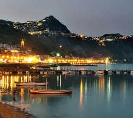 La Bussola * Giardini Naxos